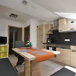 Winkler * باد غويسرن